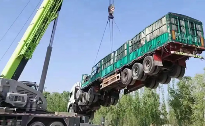 科尔沁左翼后旗道路脱困救援案例